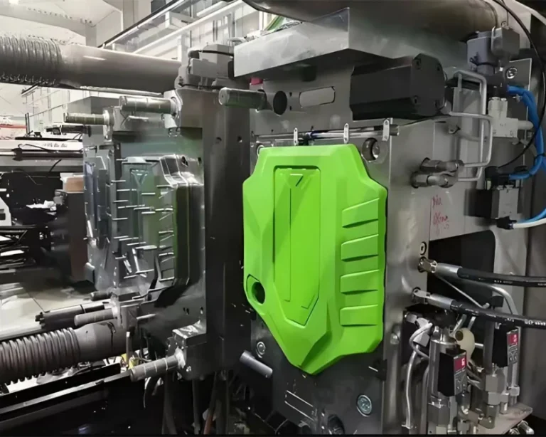 plastic injection molding1