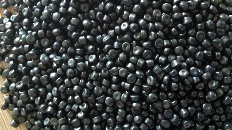 HDPE Plastic Injection Molding1