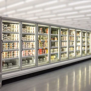 How Plastic Injection Molding Revolutionized the Food and Beverage Industry