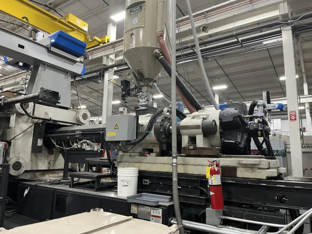 10 Methods for Coloring Plastics in Injection Molding